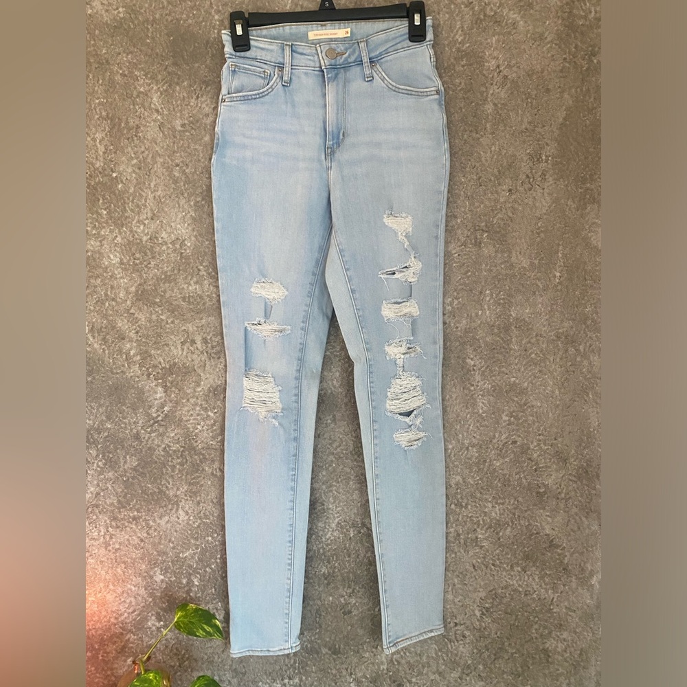 Levi jeans Light Blue Distressed Women's Jeans